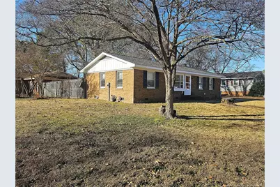 2160 Quailridge Drive, Fayetteville, NC 28304 - Photo 2