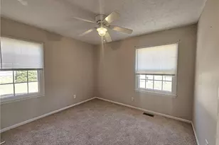 2160 Quailridge Dr, Fayetteville, NC 28304 - Photo 20