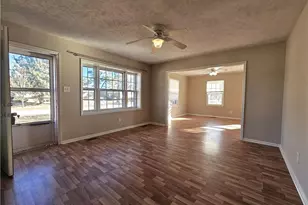 2160 Quailridge Dr, Fayetteville, NC 28304 - Photo 6