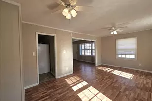 2160 Quailridge Dr, Fayetteville, NC 28304 - Photo 14