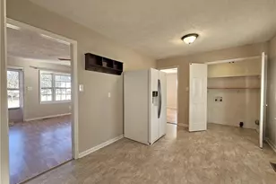 2160 Quailridge Dr, Fayetteville, NC 28304 - Photo 10