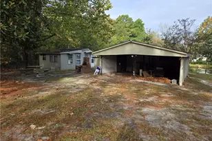 3328 King Charles Rd, Fayetteville, NC 28306 - Photo 4