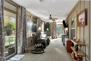 103 Kensington St, Lumberton, NC 28358 - Photo 16