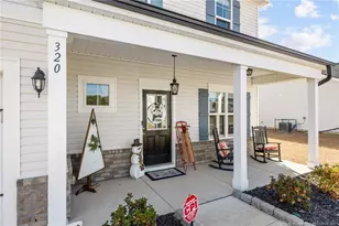 320 Glee St, Hope Mills, NC 28348 - Photo 4