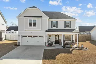 320 Glee St, Hope Mills, NC 28348 - Photo 1