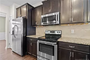 2120 Courtland Dr, Fayetteville, NC 28314 - Photo 10