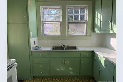 202 E 17th Street, Lumberton, NC 28358 - Photo 2