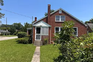 202 E 17th St, Lumberton, NC 28358 - Photo 18