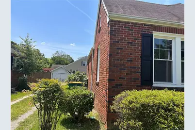 202 E 17th Street, Lumberton, NC 28358 - Photo 16