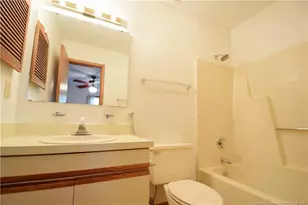 1276 N Forest Dr, Fayetteville, NC 28303 - Photo 12