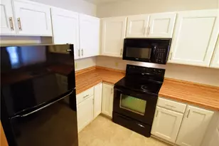 1276 N Forest Dr, Fayetteville, NC 28303 - Photo 6