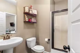 4009 Baywood Point Dr, Fayetteville, NC 28312 - Photo 14