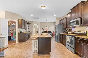 4009 Baywood Point Dr, Fayetteville, NC 28312 - Photo 10