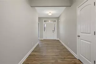 308 Tulip Oak Dr, Raeford, NC 28376 - Photo 2