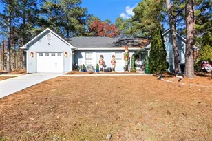 196 Independence Dr, Raeford, NC 28376 - Photo 8