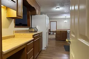 308 Lewis St, Red Springs, NC 28377 - Photo 10