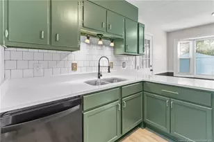 2045 Lakeridge Dr, Fayetteville, NC 28304 - Photo 10