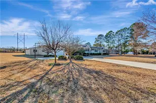 1010 Kite Rd, Lumberton, NC 28358 - Photo 2