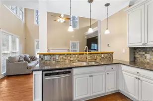 405 La Vista Ct, Benson, NC 27504 - Photo 14