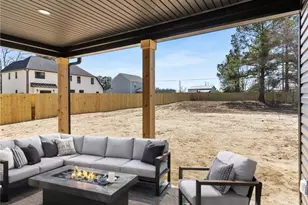 7605 Bellhop Dr, Fayetteville, NC 28306 - Photo 46