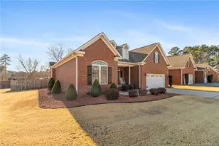 4740 Bramble St, Hope Mills, NC 28348 - Photo 2