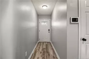 5699 Bauer St, Hope Mills, NC 28348 - Photo 6