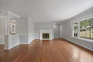 2515 Mirror Lake Dr, Fayetteville, NC 28303 - Photo 14