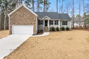 6102 Burning Tree Cir, Sanford, NC 27332 - Photo 2
