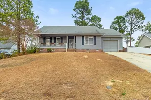 3340 Hunting Bay Dr, Spring Lake, NC 28390 - Photo 2