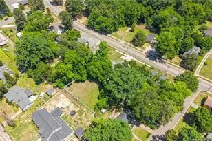 709 Hawkins Ave, Sanford, NC 27330 - Photo 38