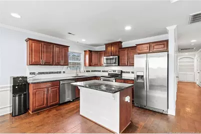 709 Hawkins Avenue, Sanford, NC 27330 - Photo 10