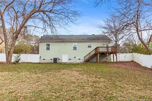 709 Hawkins Ave, Sanford, NC 27330 - Photo 34