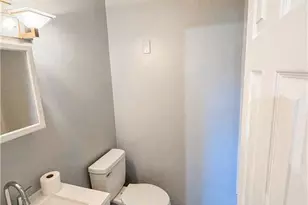 2879 County Line Rd, Saint Pauls, NC 28384 - Photo 12