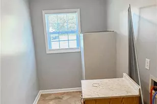 2879 County Line Rd, Saint Pauls, NC 28384 - Photo 14