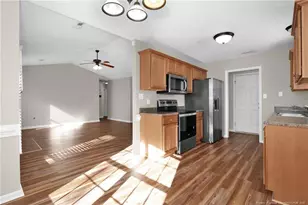 623 Cypress Pond Dr, Hope Mills, NC 28348 - Photo 10