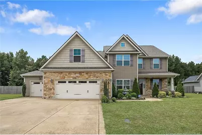 945 Pecan Grove Loop, Hope Mills, NC 28348 - Photo 2