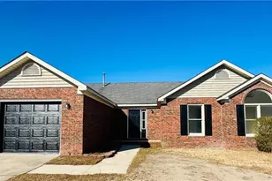 1109 Whisker Lake Dr, Fayetteville, NC 28312 - Photo 1