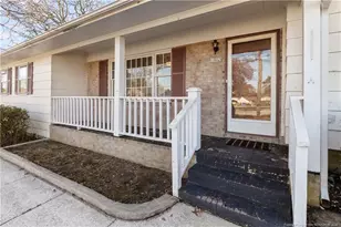 1602 Camelot Dr, Fayetteville, NC 28304 - Photo 1