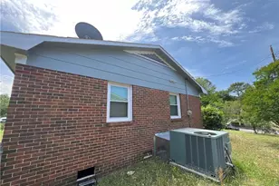 3257 Vardaman Ave, Hope Mills, NC 28348 - Photo 2