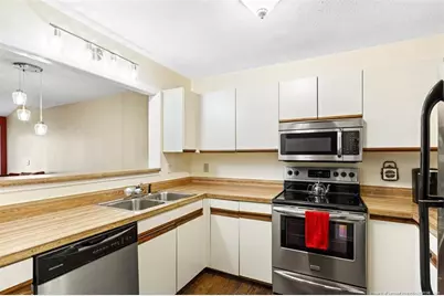 1207 Huntsman Court, Fayetteville, NC 28303 - Photo 6