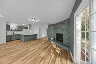 6541 Green Meadow Rd, Fayetteville, NC 28304 - Photo 10