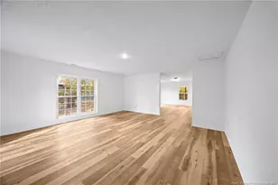 6541 Green Meadow Rd, Fayetteville, NC 28304 - Photo 14