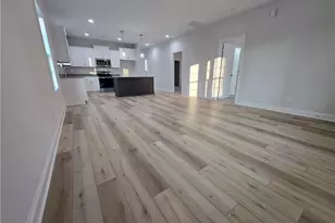 122 Jenkins St, Dunn, NC 28334 - Photo 2