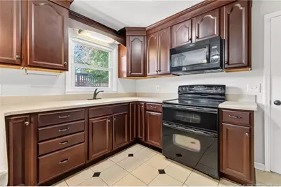 907 Dandridge Drive, Fayetteville, NC 28303 - Photo 12
