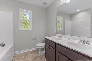 4805 Laurelwood Pl, Fayetteville, NC 28306 - Photo 10