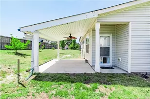 99 Kentucky Derby Ln, Lillington, NC 27546 - Photo 8