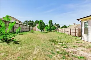99 Kentucky Derby Ln, Lillington, NC 27546 - Photo 4