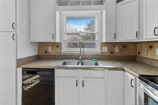 921 Flintwood Rd, Fayetteville, NC 28314 - Photo 16