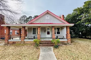 411 Carthage Rd, Lumberton, NC 28358 - Photo 1