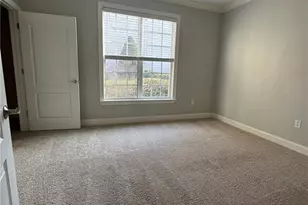 381 Gallery Dr, Spring Lake, NC 28390 - Photo 10